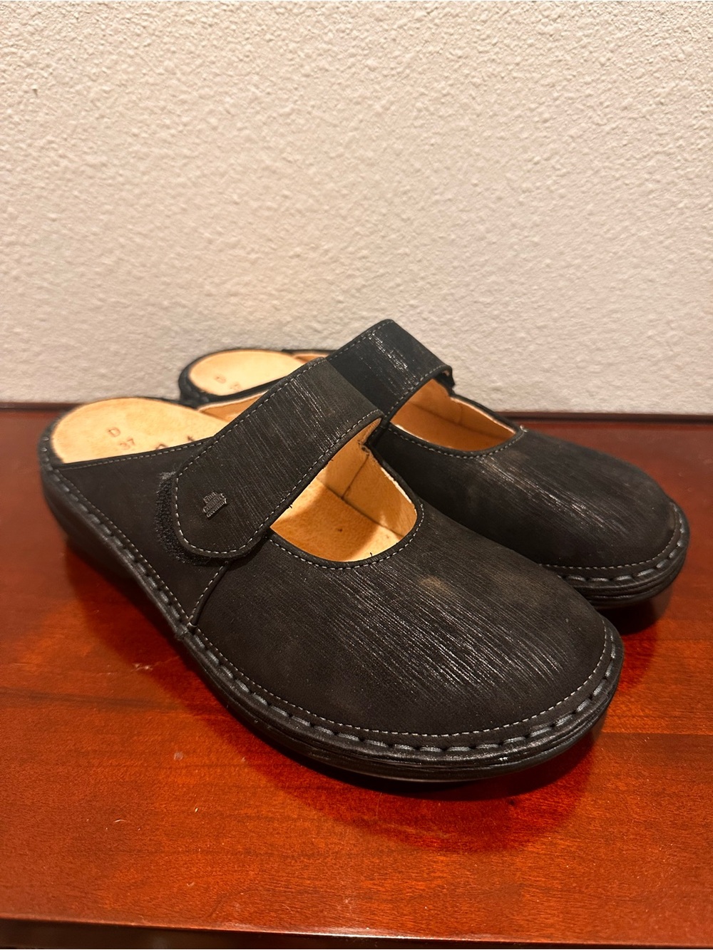 Finn comfort Stanford mule